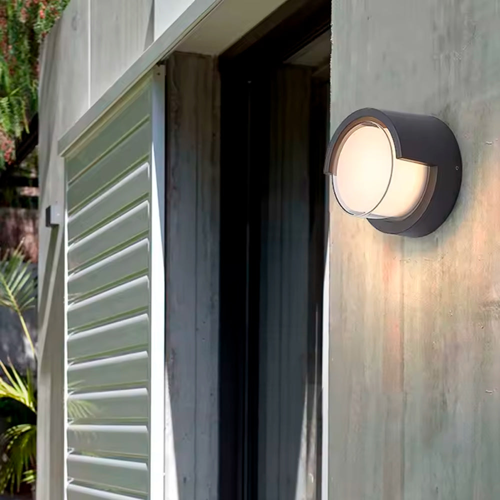 APLIQUE DE EXTERIOR POKE NEGRO