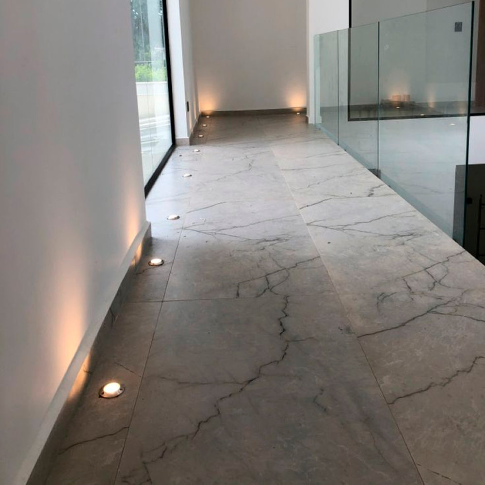 Bala de piso LB Luz Fria