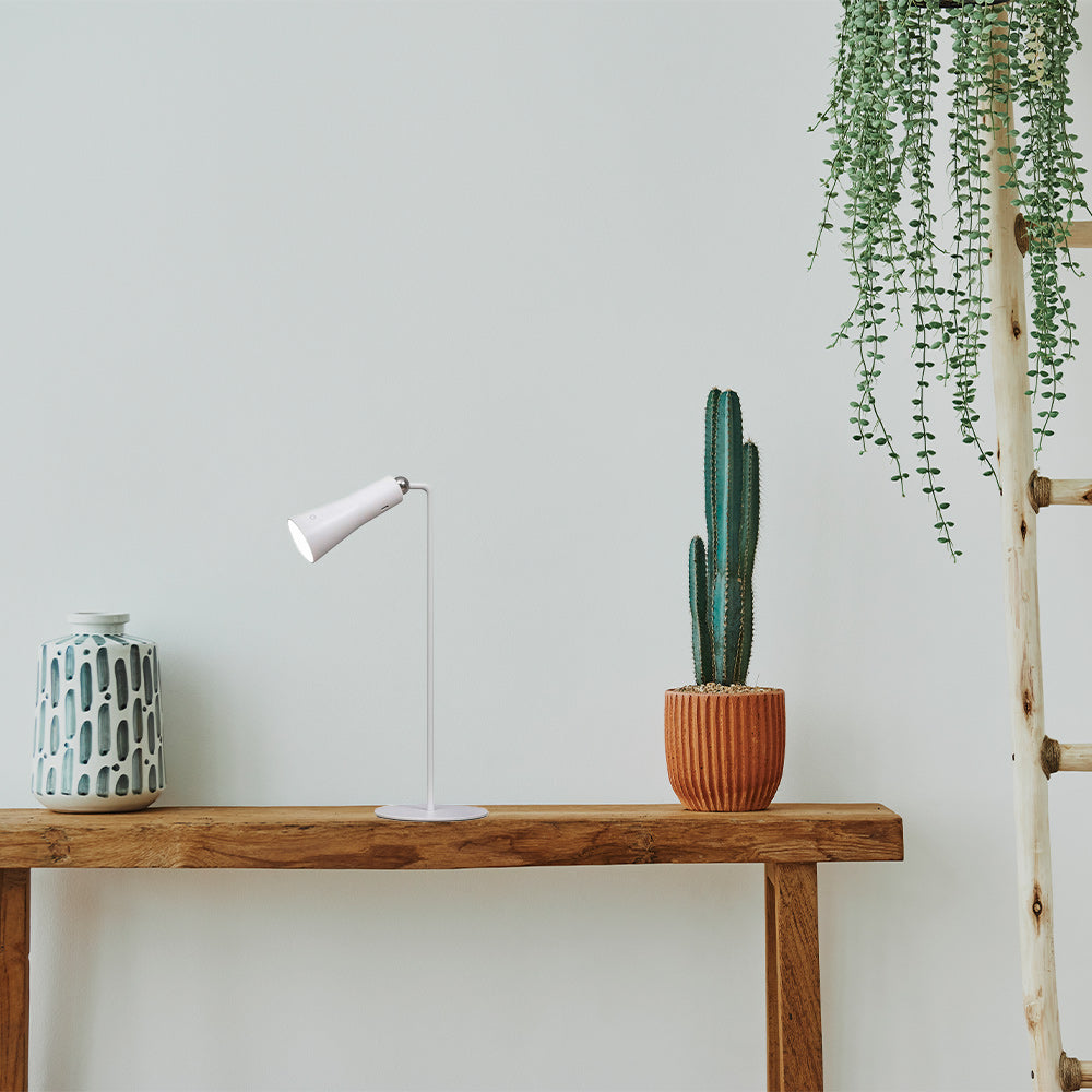 Lampara de mesa Magna